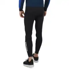 <p>3/2 mm neopren ytelse ridebukser.</p>

<p>&bull; 90 % neopren, 10 % nylon.<br />
&bull; Ergonomisk linning med justerbar<br />
snor.<br />
&bull; Design med h&oslash;y midje for overlegen tildekning mens du kj&oslash;rer.<br />
&bull; 2 mm neopren stretchmateriale p&aring; siden for komfort og mobilitet.<br />
&bull; Teksturert neopren og slitesterke<br />
kn&aelig;r for holdbarhet.<br />
&bull; Glideskinn neopren benkant.<br />
&bull; Atletisk passform.<br />
&bull; UV-beskyttelse.</p>
