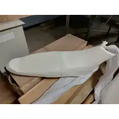 Vare er rabattert grunnet alder.<br />
Er ikke skadet, bare noe gulnet i farge.