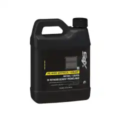 -Frostv&aelig;ske/kj&oslash;lev&aelig;ske er korrekt tynnet ut og inneholder de n&oslash;dvendige tilsetningsstoffene for &aring; forhindre korrosjon og hemme kavitasjon i BRP-kj&oslash;lesystemer.<br />
-Med 5-&aring;rs servicelevetid spesielt laget for BRP vannscootere<br />
-Overlegen varmeoverf&oslash;ring.<br />
-Som reservekj&oslash;lev&aelig;ske i kj&oslash;ret&oslash;y.<br />
-0.946 liter