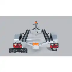 Skjermer og andre komponenter er i h&oslash;ykvalitetsst&aring;l med belegg i Magnelis&reg;, som er 3 ganger mer motstandsdyktig mot korrosjon enn vanlig st&aring;l som brukes. Rulleskinner gj&oslash;r at b&aring;ten til &aring; ligge st&oslash;dig og sk&aring;nsomt p&aring; hengeren. Egner seg for rotasjonsst&oslash;pte b&aring;ter som f.eks Hasle Summer fun, og noen av de mindre RIB'ene i markedet.