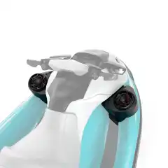 <p data-end="402" data-start="104">For en musikalsk opplevelse p&aring; vannet &ndash; sjekk ut 80W Platinum Audio System fra Sea-Doo. Systemet best&aring;r av to 80-watts h&oslash;yttalere med Bluetooth-teknologi, spesialutviklet for bruk p&aring; vannscooter. Det unike og stilrene designet gir et eksklusivt uttrykk og integreres s&oslash;ml&oslash;st med kj&oslash;ret&oslash;yets linjer.</p>

<p data-end="698" data-start="404">Takket v&aelig;re 80-watts dobbel utgangsforsterker og avansert digital signalbehandling (DSP) kan du nyte favorittmusikken din med imponerende lydkvalitet &ndash; selv under kj&oslash;ring. Kontrollene p&aring; venstre h&oslash;yttaler gj&oslash;r det enkelt &aring; bytte l&aring;t og justere volumet. Systemet er ogs&aring; fullstendig nedsenkbart.</p>

<p data-end="880" data-is-last-node="" data-is-only-node="" data-start="700">Enten du er ute p&aring; vannet eller ligger til kai, kan du nyte musikken ogs&aring; n&aring;r motoren er sl&aring;tt av. Sea-Doo Platinum Audio System l&oslash;fter opplevelsen p&aring; vannet til et helt nytt niv&aring;.</p>
