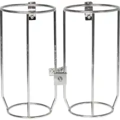 Kraftig fenderholder i 6 mm syrefast st&aring;l 316. Holderne kan vris, slik at &oslash;nsket helling oppn&aring;s. Husk &aring; ta h&oslash;yde for eventuelle fendertrekk ved valg av st&oslash;rrelse.<br />
<br />
- Selges i par.<br />
 