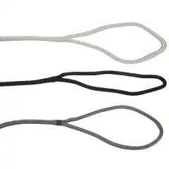 Fort&oslash;yningsline i flettet polyester. Ferdig spleiset &oslash;ye i den ene enden for enkel innfesting til b&aring;ten. Leveres i hvit og marinebl&aring; farge, og i flere forskjellige lengder og dimensjoner. Tauet er produsert i Thailand og er av god kvalitet.