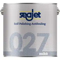 <h2>Selvpolerende kobberfritt bunnstoff for alle b&aring;ttyper, inkludert aluminumsb&aring;ter. Seajet 027 Saiko er basert p&aring; 100% organisk Econea.</h2>
Seajet 027 Saiko er et kobberfritt selvpolerende bunnstoff. Det egner seg til alle b&aring;ttyper, inkludert aluminiumsb&aring;ter. Det gir god beskyttelse mot begroing, takket v&aelig;re et h&oslash;yeffektivt hydrolysepolymer.<br />
<br />
I stedet for kobber, inneholder 027 Saiko stoffet Econea&reg;. Econea&reg; er et 100% organisk stoff, som er nedbrytbart i vann. Dette gir sv&aelig;rt effektiv beskyttelse.<br />
<br />
- Skrogtyper: Alle typer<br />
- Farvann: Saltvann og ferskvann<br />
- Dekkevne: 10 m&sup2; per liter<br />
- Varer i &eacute;n sesong<br />
- Anbefalt primer: Seajet 015 Underwater Primer eller Seajet 117 Multipurpose Epoxy Primer<br />
- Ved bruk av tynner anbefales Seajet Thinner A (tynnes normalt ikke)<br />
- B&aring;ten b&oslash;r sj&oslash;settes innen 3 m&aring;neder etter p&aring;f&oslash;ring<br />
- Inneholder ikke diisocyanater<br />
<br />
<b>Mer info:</b><br />
<a href="https://webserver.flak.no/vbilder/Seajet-Hvor%20mye%20bunnstoff%20trenger%20jeg.pdf" target="_blank">- Hvor mye bunnstoff trenger jeg?</a><br />
<a href="https://webserver.flak.no/vbilder/seajet_fargekart.pdf" target="_blank">- Fargekart</a><br />
<a href="https://webserver.flak.no/vbilder/seajet_overgangsliste.pdf" target="_blank">- Overgangsliste fra andre bunnstofftyper</a><br />
<a href="https://webserver.flak.no/vbilder/seajet_guide.pdf" target="_blank">- Seajet brosjyre</a><br />
<a href="https://webserver.flak.no/vbilder/H1092008_tds2.pdf" target="_blank">- Teknisk datablad</a><br />
<br />
<br />
Bruk biocider forsvarlig. Les alltid etiketten og produktinformasjonen f&oslash;r bruk.