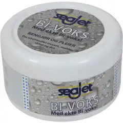 Seajet Bi-Voks er et produkt som b&aring;de rengj&oslash;r og pleier ubehandlet treverk, samt sko, kl&aelig;r, m&oslash;bler og vesker av ekte skinn. Produktet inneholder ekte bi-voks, som har sv&aelig;rt god impregnerende effekt, og gj&oslash;r overflaten vannavst&oslash;tende. P&aring;f&oslash;ring gj&oslash;res best med svamp.<br />
<br />
- Bruksomr&aring;der: Treverk og glatt skinn (ikke semsket)<br />
- Volum: 250 ml<br />
<br />
<br />
<strong>Sikkerhetsinformasjon for seajet - Bi Voks</strong><br />
<a href="https://app.ecoonline.com/+spf3e3f9be24350823cb78ffeadeef17e8bab2dfc142f5e6ae98adc2df8b7f0a50d9cf9001205dad7c3cc043cd85d3bd538aaad997a5916ce518f253505a5bbac80f2ec6d8e8188dcc7edff7ecdf6bf992" target="_blank">- Sikkerhetsdatablad</a> (pdf)